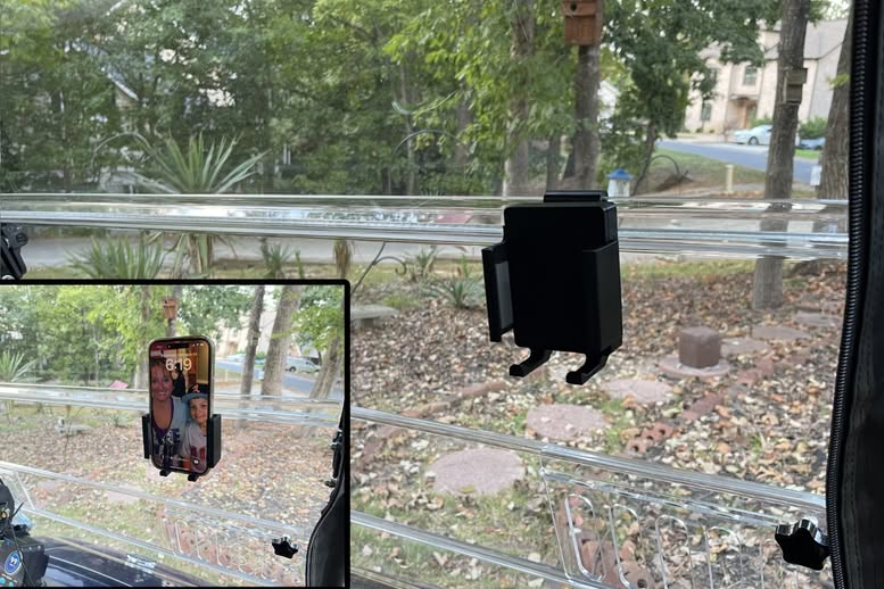 Evolution D5 Windshield Phone Holder.